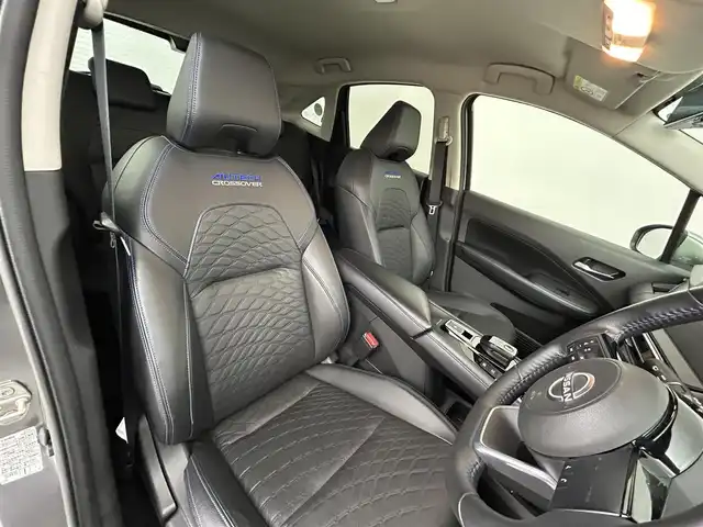 日産 ノート オーテック クロスオーバーFOUR 道央・札幌 2022(令4)年 1.4万km ダークメタルグレー ・衝突被害軽減ブレーキ/・レーンキープアシスト/・インテリジェントルームミラー/・ステアリングヒーター/・オートブレーキホールド/・コーナーセンサー/・LEDヘッドライト/・プッシュスタート/・スマートキー/・積込夏タイヤゴム195/60R16