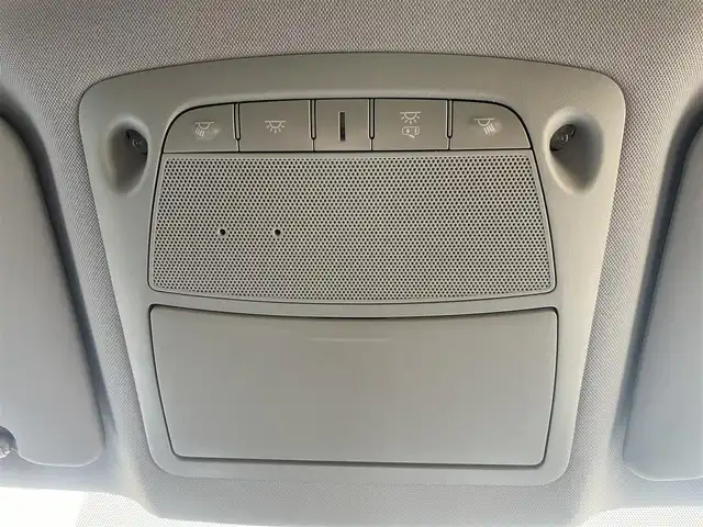 日産 エクストレイル 20X 岩手県 2015(平27)年 8.4万km ブリリアントホワイトパール (株)IDOMが運営する【じしゃロン盛岡店】の自社ローン専用車両になりますこちらは現金またはオートローンご利用時の価格です。自社ローンご希望の方は別途その旨お申付け下さい/純正メモリナビ/AM/FM/CD/SD/AUX/バックカメラ/前後コーナーセンサー/前席シートヒーター/アイドリングS/社外ドラレコ/プッシュスタート/スマートキー/パートタイム4WD/純正フロアマット/ドアバイザー/純正１７インチAW