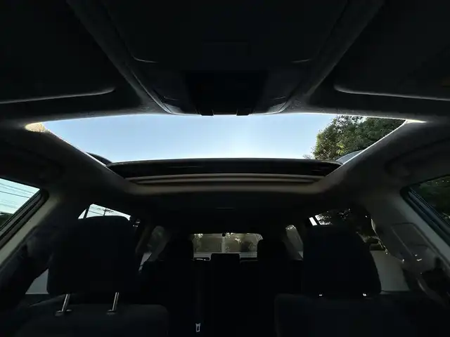 トヨタ ランドクルーザー プラド TX 東京都 2021(令3)年 2.6万km ホワイトパールクリスタルシャイン ワンオーナー/SDナビ（MDV-M907HDL）/・Bluetoothオーディオ/USBオーディオ/・フルセグTV/HDMI/DVD/電動ムーンルーフ/ブラックルーフレール/Toyota Safety Sense/・プリクラッシュセーフティ/・レーンディパーチャーアラート/・オートマチックハイビーム/・レーダークルーズコントロール/ETC/前後ドライブレコーダー/・ZDR 035/取扱説明書/保証書/スペアキー1本