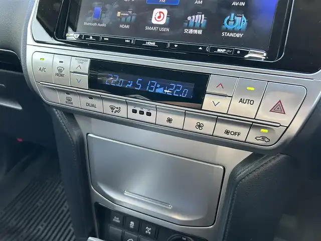 トヨタ ランドクルーザー プラド TX 東京都 2021(令3)年 2.6万km ホワイトパールクリスタルシャイン ワンオーナー/SDナビ（MDV-M907HDL）/・Bluetoothオーディオ/USBオーディオ/・フルセグTV/HDMI/DVD/電動ムーンルーフ/ブラックルーフレール/Toyota Safety Sense/・プリクラッシュセーフティ/・レーンディパーチャーアラート/・オートマチックハイビーム/・レーダークルーズコントロール/ETC/前後ドライブレコーダー/・ZDR 035/取扱説明書/保証書/スペアキー1本