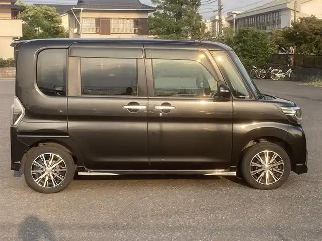 ダイハツ タント カスタム X トップED SAⅡ 埼玉県 2016(平28)年 12.3万km ブラックマイカメタリック (株)IDOMが運営する【じしゃロン鳩ヶ谷店】の自社ローン専用車両になりますこちらは現金またはオートローンご利用時の価格です。自社ローンご希望の方は別途その旨お申付け下さい/登録時122182km/左側パワースライドドア/純正SDナビ（NSZN-W66D）/  AM/FM/CD/DVD/MSV(SD)/BT/フルセグTV/バックカメラ/ETC/スマートアシスト2/　衝突回避支援ブレーキ機能/　車線逸脱警報機能/　誤発信抑制機能/　先行車発進お知らせ機能/プッシュスタート/スマートキーx1/LEDヘッドライト/　オートライト/フォグランプ/純正14インチAW/後席ロールサンシェード/電動格納機能付きウインカーミラー/ドアバイザー/フロアマット