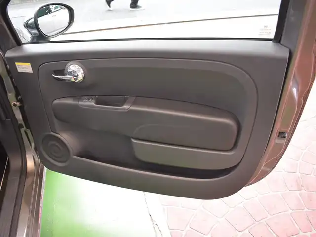 フィアット ５００ ジェニオ 神奈川県 2016(平28)年 2.7万km GRIGIO QUARZO ガラスサンルーフ/レザーシート/Bluetooth/AUX/USB/前後ドライブレコーダー/HIDライト/フォグランプ/リヤコーナーセンサー