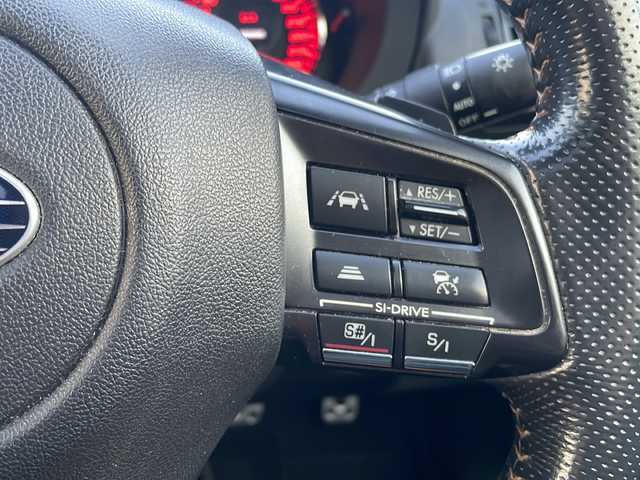 スバル ＷＲＸ Ｓ４ スポルヴィータ 道東・釧路十勝 2015(平27)年 13万km クリスタルホワイトP 純正ナビ(ラジオ/BT/CD/DVD/SD/フルセグTV)/サンルーフ/メモリーシートD席/パドルシフト/バックカメラ(サイド)/クルーズコントロール(追従あり)/純正フロアマット/パワーリアゲート/横滑り防止/オートライト/レザーシート/シートヒーター前席/ダウンヒルアシストコントロール/電動パーキングブレーキ/マルチインフォーメーションディスプレイ/電格ミラー/プッシュスタート/ETC