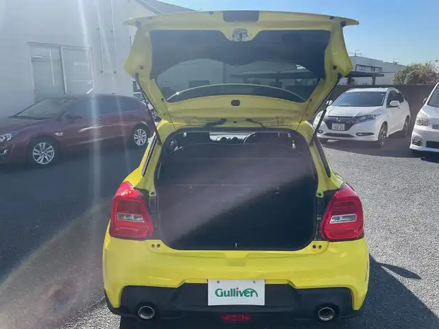 スズキ スイフト スポーツ セーフティPKG 茨城県 2018(平30)年 10.8万km チャンピオンイエロー ワンオーナー/ディーラーオプション8インチSDナビ（CD/DVD/BT/フルセグTV）/ビルトインETC/ステアリングスイッチ/プッシュスタート/レーダークルーズコントロール/車線逸脱/衝突軽減ブレーキ/純正ドアバイザー/純正フロアマット