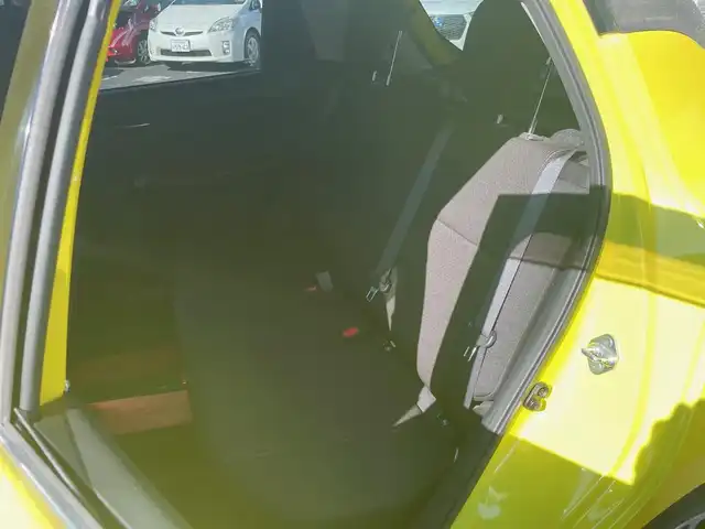 スズキ スイフト スポーツ セーフティPKG 茨城県 2018(平30)年 10.8万km チャンピオンイエロー ワンオーナー/ディーラーオプション8インチSDナビ（CD/DVD/BT/フルセグTV）/ビルトインETC/ステアリングスイッチ/プッシュスタート/レーダークルーズコントロール/車線逸脱/衝突軽減ブレーキ/純正ドアバイザー/純正フロアマット