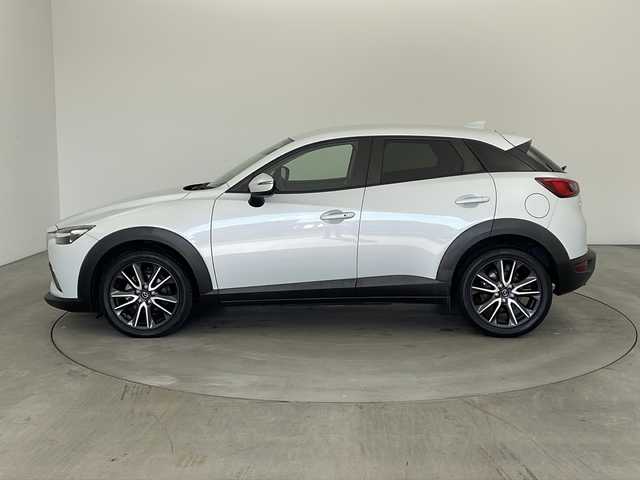 マツダ ＣＸ－３ 20S プロアクティブ 兵庫県 2017(平29)年 2.4万km セラミックM ・純正ナビ/CD/DVD/TV/Bluetooth/USB/・バックカメラ/・ビルトインETC/・i-ACTEVESENSE/・車間認知支援/・スマートブレーキサポート/・マツダレーダークルーズコントロール/・スマートシティブレーキサポート/・ブラインドスポットモニタリング/・レーンディパーチャーアラート/・交通標識認識システム/・パーキングセンサー/・アダプティブＬＥＤヘッドライト/・パドルシフト/・アドバンストキー/・ヘッドアップディスプレイ/・ハーフレザー/・ウインカー付きドアミラー