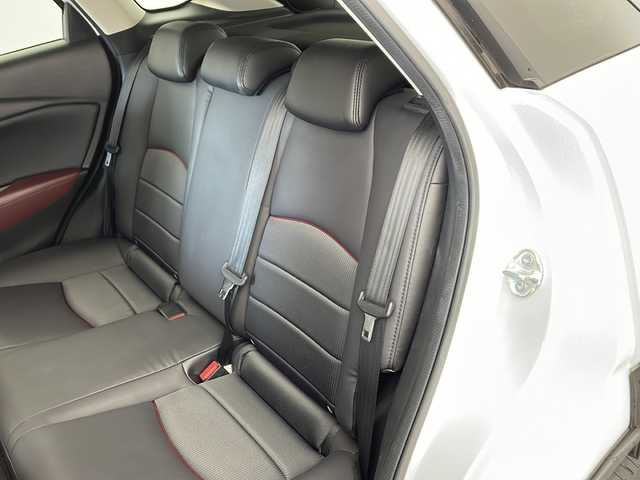 マツダ ＣＸ－３ 20S プロアクティブ 兵庫県 2017(平29)年 2.4万km セラミックM ・純正ナビ/CD/DVD/TV/Bluetooth/USB/・バックカメラ/・ビルトインETC/・i-ACTEVESENSE/・車間認知支援/・スマートブレーキサポート/・マツダレーダークルーズコントロール/・スマートシティブレーキサポート/・ブラインドスポットモニタリング/・レーンディパーチャーアラート/・交通標識認識システム/・パーキングセンサー/・アダプティブＬＥＤヘッドライト/・パドルシフト/・アドバンストキー/・ヘッドアップディスプレイ/・ハーフレザー/・ウインカー付きドアミラー