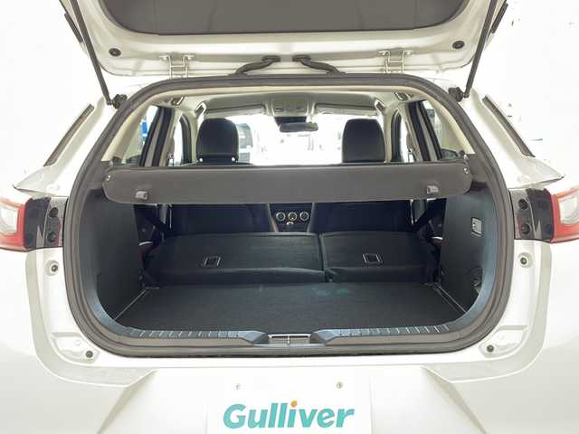 マツダ ＣＸ－３ 20S プロアクティブ 兵庫県 2017(平29)年 2.4万km セラミックM ・純正ナビ/CD/DVD/TV/Bluetooth/USB/・バックカメラ/・ビルトインETC/・i-ACTEVESENSE/・車間認知支援/・スマートブレーキサポート/・マツダレーダークルーズコントロール/・スマートシティブレーキサポート/・ブラインドスポットモニタリング/・レーンディパーチャーアラート/・交通標識認識システム/・パーキングセンサー/・アダプティブＬＥＤヘッドライト/・パドルシフト/・アドバンストキー/・ヘッドアップディスプレイ/・ハーフレザー/・ウインカー付きドアミラー