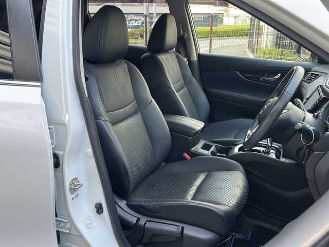 日産 エクストレイル ハイブリッド 20Xi 広島県 2019(令1)年 4.1万km ブリリアントホワイトパール 禁煙車/エマージェンシーブレーキ/車線逸脱警報/BSW/プロパイロット/純正８型ナビ（MM518D-L）/・フルセグ/CD/DVD/Blu-ray/Bluetooth/USB/MSV/アラウンドビューモニター/インテリジェントルームミラー/革巻きステアリング/ステアリングスイッチ/オートライト/カプロンシート/LEDヘッドライト/フォグランプ/ETC/ドライブレコーダー（DJ4-D）/純正ドアバイザー/純正フロアマット