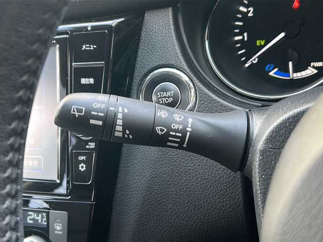 日産 エクストレイル ハイブリッド 20Xi 広島県 2019(令1)年 4.1万km ブリリアントホワイトパール 禁煙車/エマージェンシーブレーキ/車線逸脱警報/BSW/プロパイロット/純正８型ナビ（MM518D-L）/・フルセグ/CD/DVD/Blu-ray/Bluetooth/USB/MSV/アラウンドビューモニター/インテリジェントルームミラー/革巻きステアリング/ステアリングスイッチ/オートライト/カプロンシート/LEDヘッドライト/フォグランプ/ETC/ドライブレコーダー（DJ4-D）/純正ドアバイザー/純正フロアマット