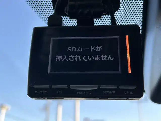 トヨタ シエンタ ハイブリッド G セーフティエディション 千葉県 2021(令3)年 5.2万km ホワイトパールクリスタルシャイン 純正SDナビ/(フルセグTV/CD/DVD/Bluetooth)/全方位カメラ/前後ドライブレコーダー/ワンオーナ/前席シートヒーター/ステアリングヒーター/両側パワースライドドア/前後コーナーセンサー/クルーズコントロール/ETC/ステアリングスイッチ/レーンキープアシスト/プリクラッシュセーフティー/横滑り防止装置/スマートキー/スペアキー/プッシュエンジンスタート