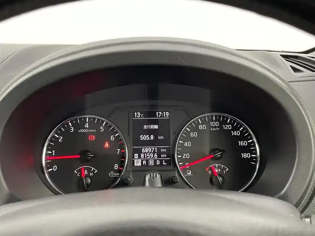 日産 エクストレイル 20Xt 大分県 2012(平24)年 6.9万km ブリリアントホワイトパール パートタイム４WD/純正ナビ/（フルセグ/Bluetooth/CD/DVD)/バックカメラ/ダウンヒルアシスト/カプロンシート/シートヒーター/ビルトインETC/オートライト/純正アルミホイール/電動格納ミラー