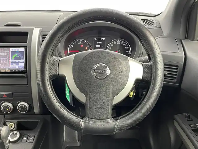 日産 エクストレイル 20Xt 大分県 2012(平24)年 6.9万km ブリリアントホワイトパール パートタイム４WD/純正ナビ/（フルセグ/Bluetooth/CD/DVD)/バックカメラ/ダウンヒルアシスト/カプロンシート/シートヒーター/ビルトインETC/オートライト/純正アルミホイール/電動格納ミラー