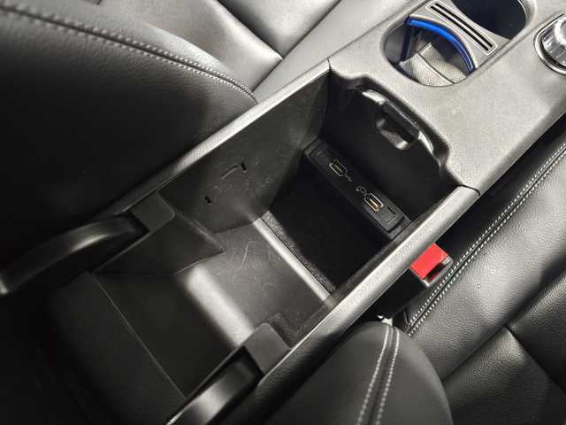 メルセデス・ベンツ ＣＬＡ２２０ Sブレイク 4MATIC 群馬県 2019(平31)年 5.9万km 黒 プレミアムＰＫＧ/ハーマンカードン/ＬＥＤライト/サンルーフ/アンビエントライト/アップルＣａｒＰｌａｙ/黒革シート　