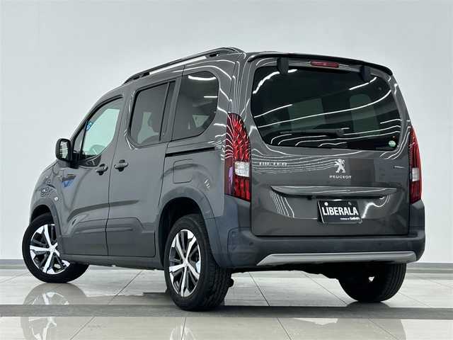 プジョー リフター GTライン ファーストLTD 岡山県 2021(令3)年 3万km グレー 純正ディスプレイオーディオ/Bluetooth/Applecarplay/Android auto/バックカメラ/サイドカメラ/ガラスルーフ/アダプティブクルーズコントロール/アクティブセーフティブレーキ/トラフィックサインインフォメーション/疲労検知システム/アンビエントライト/ブラインドスポット/ETC/インテリジェントハイビーム/ドライブレコーダー/パーキングセンサー