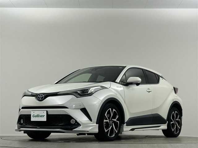 トヨタ Ｃ－ＨＲ G 大阪府 2017(平29)年 3.3万km ホワイトパールクリスタルシャイン 純正ナビ/モデリスタフルエアロ/フルセグＴＶ　ＣＤ／ＤＶＤ　/ETC/アダプティブクルーズコントロール　/アイドリングストップ/コーナーセンサー　/純正アルミホイール/純正フロアマット/オートマチックハイビーム　/ＬＥＤヘッドライト　/ブラインドスポットモニター　/前席シートヒーター /横滑り防止装置/レーンキープアシスト/衝突被害軽減システム