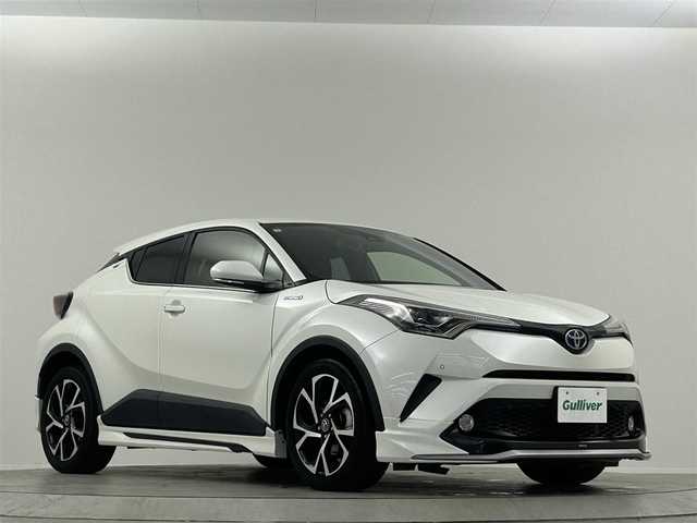トヨタ Ｃ－ＨＲ G 大阪府 2017(平29)年 3.3万km ホワイトパールクリスタルシャイン 純正ナビ/モデリスタフルエアロ/フルセグＴＶ　ＣＤ／ＤＶＤ　/ETC/アダプティブクルーズコントロール　/アイドリングストップ/コーナーセンサー　/純正アルミホイール/純正フロアマット/オートマチックハイビーム　/ＬＥＤヘッドライト　/ブラインドスポットモニター　/前席シートヒーター /横滑り防止装置/レーンキープアシスト/衝突被害軽減システム