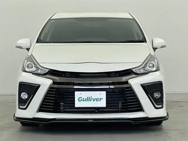 トヨタ プリウス α S ツーリングセレクション G’s 群馬県 2016(平28)年 7万km ホワイトパールクリスタルシャイン 寒冷地仕様/・ウィンドシールデアイサー/・ヒーター付ドアミラー/・リヤフォグランプ/＝＝＝＝＝/ALPINE10インチフリップダウンモニター/Strada7インチナビ/・AM/FM/CD/DVD/SD/Bluetooth/フルセグTV/バックカメラ/SilkBLazeエアロ/ROWENマフラー/ESPELIRダウンサスペンション/純正ビルトインETC/プッシュスタート/スマートキー/ハーフレザーシート