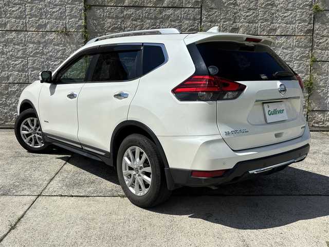 日産 エクストレイル ハイブリッド 20X 長崎県 2018(平30)年 12.6万km ブリリアントホワイトパール ワンオーナー/純正９インチナビ/(CD/DVD/BT/フルセグ)/全方位カメラ/衝突軽減ブレーキ/ドライブレコーダー/ETC/オートライト/フォグランプ/ルーフレール/電動格納ミラー/純正17インチAW