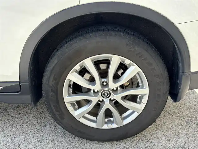 日産 エクストレイル ハイブリッド 20X 長崎県 2018(平30)年 12.6万km ブリリアントホワイトパール ワンオーナー/純正９インチナビ/(CD/DVD/BT/フルセグ)/全方位カメラ/衝突軽減ブレーキ/ドライブレコーダー/ETC/オートライト/フォグランプ/ルーフレール/電動格納ミラー/純正17インチAW