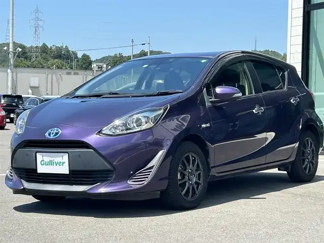 トヨタ アクア S スタイルブラック 大分県 2018(平30)年 6.7万km ジュエリーパープルマイカM 純正ナビ（Bluetooth/フルセグTV/SD/CD/DVD）/バックカメラ/前後コーナーセンサー/ETC/オートマチックハイハイビーム/横滑り防止装置/レーンキープアシスト/衝突被害軽減システム/社外15インチAW/ECOMODE・EVMODE