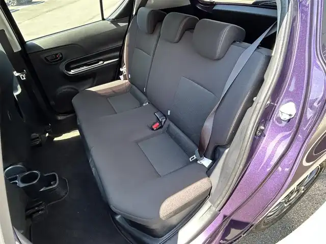 トヨタ アクア S スタイルブラック 大分県 2018(平30)年 6.7万km ジュエリーパープルマイカM 純正ナビ（Bluetooth/フルセグTV/SD/CD/DVD）/バックカメラ/前後コーナーセンサー/ETC/オートマチックハイハイビーム/横滑り防止装置/レーンキープアシスト/衝突被害軽減システム/社外15インチAW/ECOMODE・EVMODE