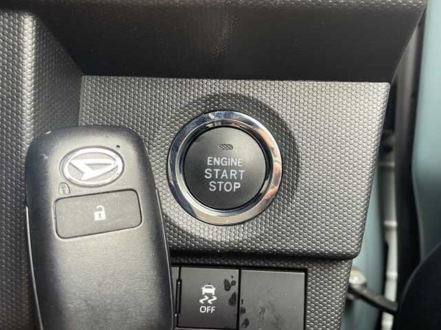 ダイハツ タフト G ターボ 福岡県 2021(令3)年 5.2万km レイクブルーメタリック 社外ナビ/（AM/FM/CD/DVD/SD/USB/Bluetooth/フルセグTV）/横滑り防止/シートヒータ（運転席/助手席）/サンルーフ/純正フロアマット/衝突軽減ブレーキ/アイドリングストップ/パーキングアシスト/オートホールド/クルーズコントロール追従あり/ハンズフリー/オートライト/電格ミラー/フォグランプ/純正アルミホイール/ドライブレコーダー前/保証書/取扱説明書/プッシュスタート/スペアキー×１