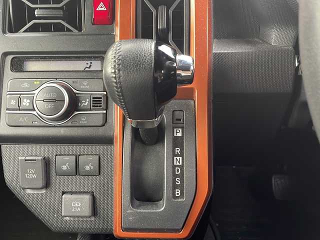 ダイハツ タフト G ターボ 福岡県 2021(令3)年 5.2万km レイクブルーメタリック 社外ナビ/（AM/FM/CD/DVD/SD/USB/Bluetooth/フルセグTV）/横滑り防止/シートヒータ（運転席/助手席）/サンルーフ/純正フロアマット/衝突軽減ブレーキ/アイドリングストップ/パーキングアシスト/オートホールド/クルーズコントロール追従あり/ハンズフリー/オートライト/電格ミラー/フォグランプ/純正アルミホイール/ドライブレコーダー前/保証書/取扱説明書/プッシュスタート/スペアキー×１