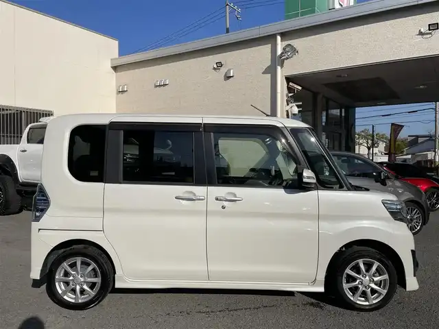 ダイハツ タント カスタム X 和歌山県 2015(平27)年 8.8万km パールホワイトⅢ 社外ナビ/（FM/AM/ワンセグTV）/ワンオーナー/左パワースライドドア/ETC/AAC/オートミラー/横滑り防止装置/後席サンシェード/オートライト/保証書/取扱説明書