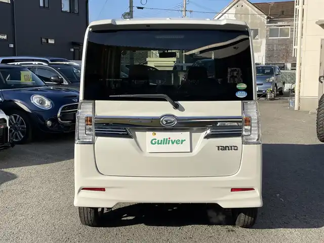 ダイハツ タント カスタム X 和歌山県 2015(平27)年 8.8万km パールホワイトⅢ 社外ナビ/（FM/AM/ワンセグTV）/ワンオーナー/左パワースライドドア/ETC/AAC/オートミラー/横滑り防止装置/後席サンシェード/オートライト/保証書/取扱説明書