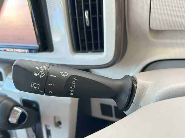ダイハツ ムーヴ キャンバス X LTD メイクアッフ SA Ⅱ 高知県 2017(平29)年 4.9万km プラムブラウンクリスタルマイカ 社外ナビ(フルセグ/DVD/CD)/バックカメラ/衝突被害軽減システム/レーンキープアシスト/コーナーセンサー/アイドリングストップ/横滑り防止装置/盗難防止装置/ABS/オートライト/純正フロアマット/両側パワースライドドア/ステアリングスイッチ/パワーステアリング/パワーウインドウ/電動格納ミラー/ETC/プッシュスタートボタン