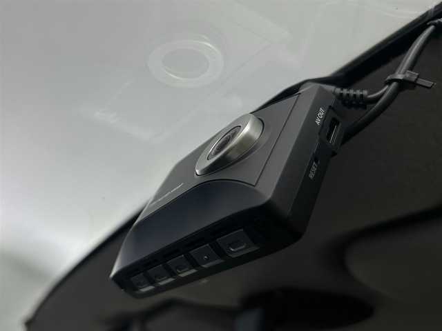 トヨタ ＦＪクルーザー カラーパッケージ 埼玉県 2014(平26)年 11.9万km 緑Ⅱ 限定色　ツートーンルーフ　パートタイム４ＷＤ　純正ディーラーナビ　ＭＳＶ　Ｂｌｕｅｔｏｏｔｈ　フルセグＴＶ　Ｂカメラ　クルーズコントロール　バックソナー　社外キセノン　Ｒフォグ　純正２０インチＡＷ　ＥＴＣ　シートカバー