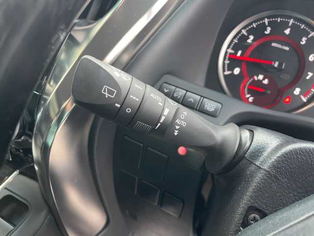トヨタ アルファード S Cパッケージ 静岡県 2020(令2)年 4.2万km ブラック ●純正メーカーナビ/（フルセグ/CD/DVD/USB/AppleCarPlay/Bluetooth）/●フリップダウンモニター/●衝突軽減システム/●レーダークルーズコントロール/●レーンキープアシスト/●ブラインドスポットモニター/●バックカメラ/●コーナーセンサー/●デジタルインナーミラー/●前方ドライブレコーダー/●ビルトインETC/●ステアリングヒーター/●Ｄ＋Ｎ席エアシート/シートヒーター/●全席パワーシート/●サンルーフ/●オットマン/●電動リアゲート/●電動パーキングブレーキ/●オートブレーキホールド/●ＬＥＤ/●オートマチックハイビーム/●フォグランプ/●ドアバイザー/●電動格納ウィンカーミラー/●ステアリングスイッチ/●ISOFIX/●純正18インチアルミホイール/●ダブル＋サイド＋カーテン＋ARS＋ABS
