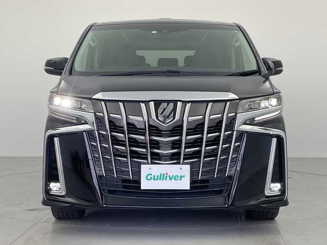 トヨタ アルファード S Cパッケージ 愛知県 2020(令2)年 4.2万km ブラック ●純正メーカーナビ/（フルセグ/CD/DVD/USB/AppleCarPlay/Bluetooth）/●フリップダウンモニター/●衝突軽減システム/●レーダークルーズコントロール/●レーンキープアシスト/●ブラインドスポットモニター/●バックカメラ/●コーナーセンサー/●デジタルインナーミラー/●前方ドライブレコーダー/●ビルトインETC/●ステアリングヒーター/●Ｄ＋Ｎ席エアシート/シートヒーター/●全席パワーシート/●サンルーフ/●オットマン/●電動リアゲート/●電動パーキングブレーキ/●オートブレーキホールド/●ＬＥＤ/●オートマチックハイビーム/●フォグランプ/●ドアバイザー/●電動格納ウィンカーミラー/●ステアリングスイッチ/●ISOFIX/●純正18インチアルミホイール/●ダブル＋サイド＋カーテン＋ARS＋ABS