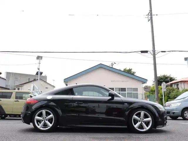 アウディ ＴＴクーペ 2．0 TFSI クワトロ 神奈川県 2012(平24)年 5.4万km 黒 後期モデル/クワトロ4WD/Sラインパッケージ/Sライン専用内装/19インチアルミホイール/可変リアスポイラー/Sライン専用ハーフレザースポーツシート/パワーシート/LEDポジションヘッドライト/純正フロアマット/ーーーーーーーーーーーーーーーーーーーーーー/保証書/取扱説明書/スペアスマートキー/記録簿（H.29.R.1.3.