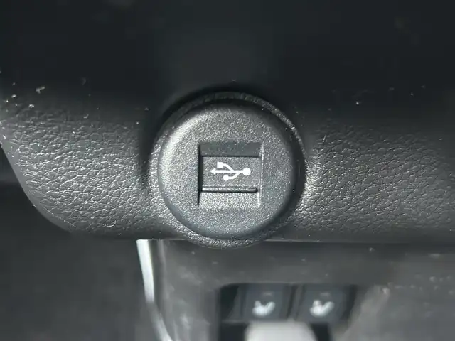 スズキ ハスラー Jスタイル ターボ 静岡県 2021(令3)年 1.3万km オフブルーメタリック/ガンメタリック2トーンルーフ 9インチメーカーナビ/・フルセグTV/・Bluetooth接続/・DVD再生/・USB入力端子/・AppleCarPlay/・AndroidAuto/全方位カメラ/SUZUKI Safety Support/・デュアルカメラブレーキサポート/・後退時ブレーキサポート/・誤発進抑制機能/・後方誤発進抑制機能/・車線逸脱抑制機能/・車線逸脱警報機能/・ふらつき警報機能/・標識認識機能/・ACC（アダプティブクルーズコントロール）/・先行車発進お知らせ機能/プッシュスタート/スマートキー/スペアキー×１/前席シートヒーター/オートエアコン（ナノイーX搭載）/ビルトインETC2.0/3カメラドラレコ（前・後・車内）/純正フロアマット/純正15インチアルミホイール/LEDオートライト・オートハイビーム/取扱説明書/保証書
