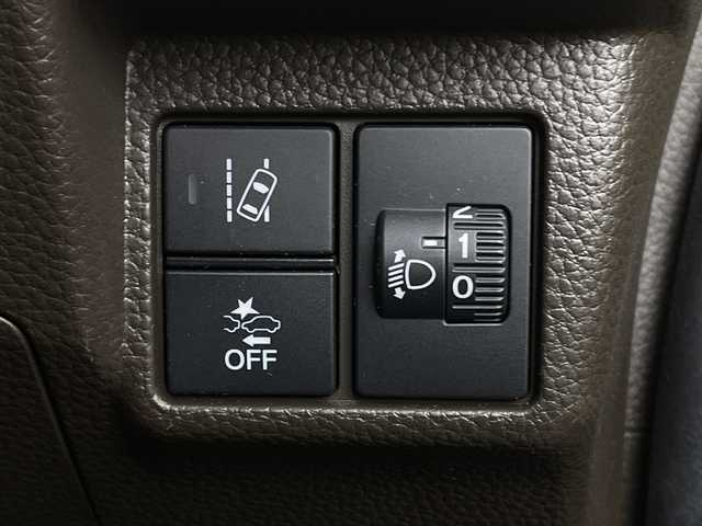 ホンダ Ｎ ＢＯＸ L 新潟県 2023(令5)年 3.4万km プレミアムアイボリーパールⅡ プッシュスタート/スマートキー/スペアキー1本/ETC/両側パワースライドドア/シートヒーター　D席/N席/ミラーヒーター/コーナーセンサー/キセノン/冬タイヤ4本セット