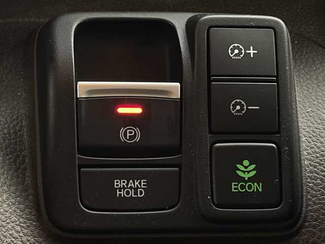 ホンダ Ｎ ＢＯＸ L 新潟県 2023(令5)年 3.4万km プレミアムアイボリーパールⅡ プッシュスタート/スマートキー/スペアキー1本/ETC/両側パワースライドドア/シートヒーター　D席/N席/ミラーヒーター/コーナーセンサー/キセノン/冬タイヤ4本セット