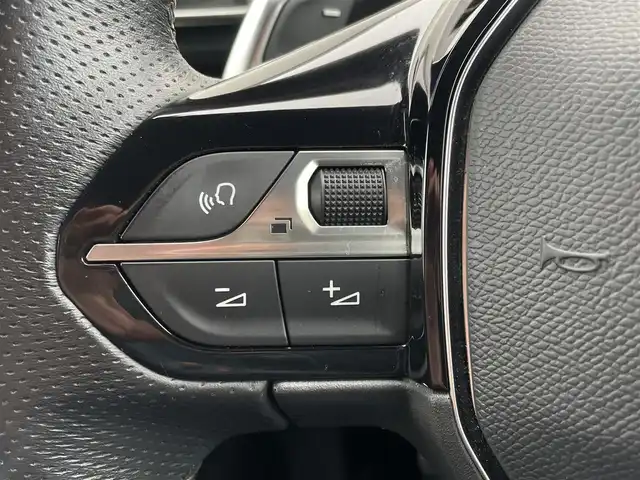 プジョー ５００８ GT 東京都 2021(令3)年 4.3万km 黒 純正DA/Apple Car Play/サイドカメラ/バックカメラ/ハーフレザーシート/シートヒーター/D席パワーシート/マルチポイントアクティブランバー　/パワーバックドア/ACC/BSM/レーンキープ/ワイヤレス充電/ETC
