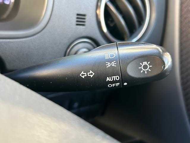 日産 ルークス ハイウェイスター 東京都 2010(平22)年 4.4万km シルキーシルバーメタリック 純正SDナビTV/BT DVD/CD/パワースライドドア（助手席側）/ドライブレコーダー（前方）/ETC/オートエアコン/オートライト/電動格納ミラー/パニティミラー（運転席）/プライバシーガラス/ドアバイザー/ベンチシート/スペアキー/保証書＆取扱説明書