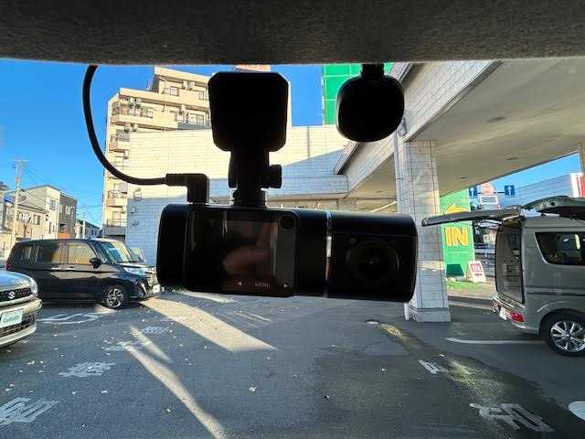 日産 ルークス ハイウェイスター 東京都 2010(平22)年 4.4万km シルキーシルバーメタリック 純正SDナビTV/BT DVD/CD/パワースライドドア（助手席側）/ドライブレコーダー（前方）/ETC/オートエアコン/オートライト/電動格納ミラー/パニティミラー（運転席）/プライバシーガラス/ドアバイザー/ベンチシート/スペアキー/保証書＆取扱説明書