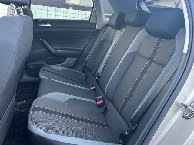 フォルクスワーゲン ポロ TSIハイライン 東京都 2018(平30)年 4.9万km ベージュ メモリーナビ/バックカメラ/フルセグテレビ/アクティブクルーズコントロール/プッシュスタート/ETC2.0/ドライブレコーダー/純正１６インチAW/取説書/保証書/スペアスマートキー/カラーナンバー：LD7L/（アイボリーシルバーメタリック）