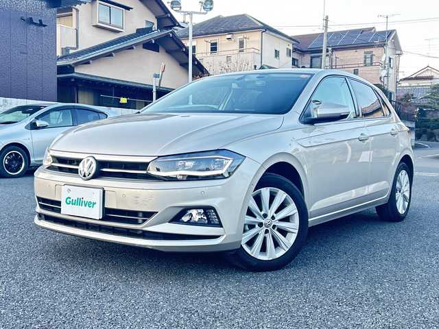 フォルクスワーゲン ポロ TSIハイライン 東京都 2018(平30)年 4.9万km ベージュ メモリーナビ/バックカメラ/フルセグテレビ/アクティブクルーズコントロール/プッシュスタート/ETC2.0/ドライブレコーダー/純正１６インチAW/取説書/保証書/スペアスマートキー/カラーナンバー：LD7L/（アイボリーシルバーメタリック）