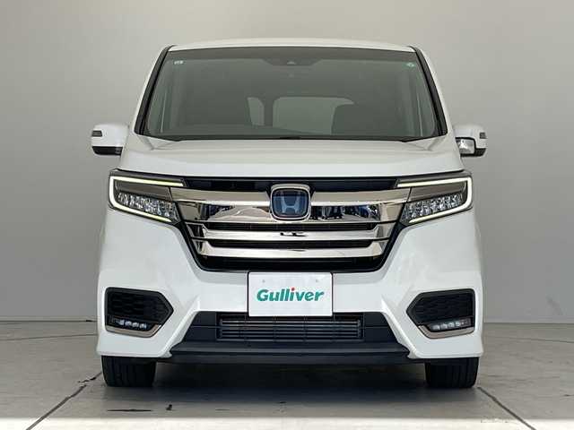 ホンダ ステップワゴン スパーダ クルスピセンシング 愛知県 2021(令3)年 2.5万km プラチナホワイトパール 純正ナビ/両側電動スライド/レーダークルーズコントロール/シートヒーター/バックカメラ/純正AW/ETC2.0/LEDヘッドライト/ステアリングヒーター/パドルシフト/リアオートエアコン/ステアリングスイッチ/スマートキー/プッシュスタート