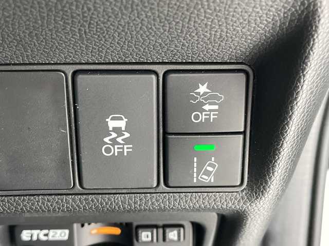 ホンダ ステップワゴン スパーダ クルスピセンシング 愛知県 2021(令3)年 2.5万km プラチナホワイトパール 純正ナビ/両側電動スライド/レーダークルーズコントロール/シートヒーター/バックカメラ/純正AW/ETC2.0/LEDヘッドライト/ステアリングヒーター/パドルシフト/リアオートエアコン/ステアリングスイッチ/スマートキー/プッシュスタート