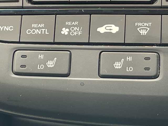 ホンダ ステップワゴン スパーダ クルスピセンシング 愛知県 2021(令3)年 2.5万km プラチナホワイトパール 純正ナビ/両側電動スライド/レーダークルーズコントロール/シートヒーター/バックカメラ/純正AW/ETC2.0/LEDヘッドライト/ステアリングヒーター/パドルシフト/リアオートエアコン/ステアリングスイッチ/スマートキー/プッシュスタート