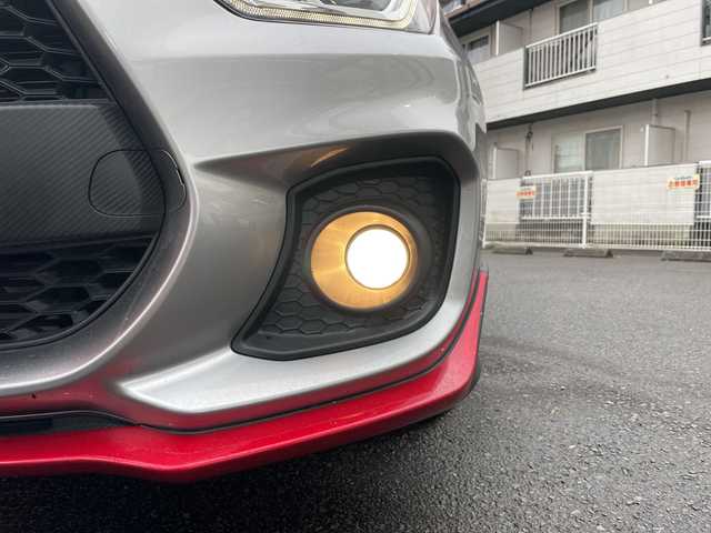 スズキ スイフト スポーツ 宮崎県 2023(令5)年 3万km プレミアムシルバーメタリック ＳＤナビ　Ｂｌｕｅｔｏｏｔｈ　全方位カメラ　フルセグＴＶ　シートヒーター　ＢＳＭ　ＥＴＣ　ＵＳＢ入力端子　ＣＤチェンジャー　コーナーセンサー　プッシュスタート　レーダークルーズコントロール
