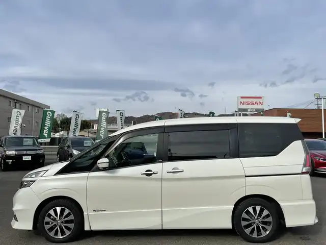 日産 セレナ