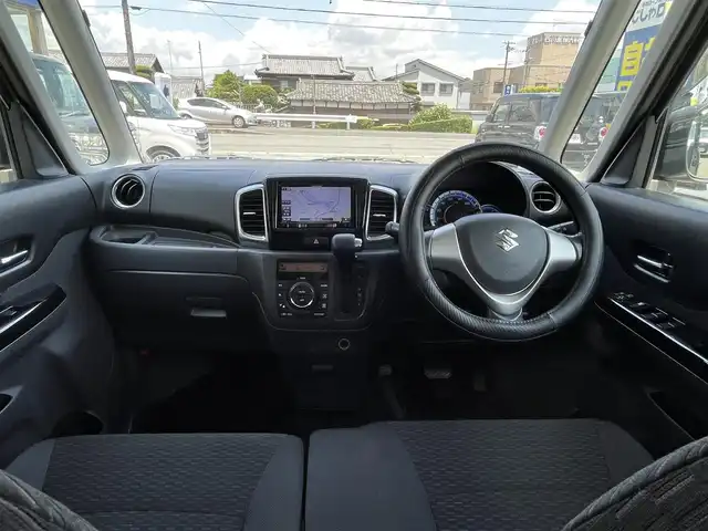 スズキ スペーシア カスタム TS 兵庫県 2015(平27)年 11.3万km スチールシルバーM (株)IDOMが運営する【じしゃロン姫路店】の自社ローン専用車両になります。こちらは現金またはオートローンご利用時の価格です。自社ローンご希望の方は別途その旨お申付け下さい/禁煙車/社外7型ナビ/・CD/DVD・SD・AM/FM・Bluetooth・iPod/・AUX・HDMI・フルセグ/両側パワスラ/前方ドラレコ/ETC/HIDヘッドライト/オートライト/フォグライト/純正15インチアルミホイール/フロアマット/電格ミラー/オートエアコン