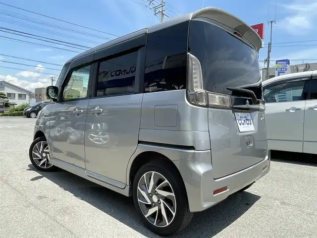 スズキ スペーシア カスタム TS 兵庫県 2015(平27)年 11.3万km スチールシルバーM (株)IDOMが運営する【じしゃロン姫路店】の自社ローン専用車両になります。こちらは現金またはオートローンご利用時の価格です。自社ローンご希望の方は別途その旨お申付け下さい/禁煙車/社外7型ナビ/・CD/DVD・SD・AM/FM・Bluetooth・iPod/・AUX・HDMI・フルセグ/両側パワスラ/前方ドラレコ/ETC/HIDヘッドライト/オートライト/フォグライト/純正15インチアルミホイール/フロアマット/電格ミラー/オートエアコン